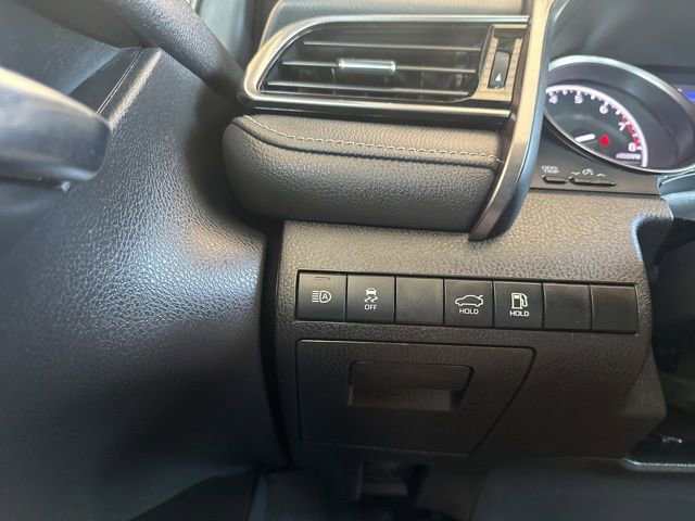 Used 2023 Toyota Camry SE image 25