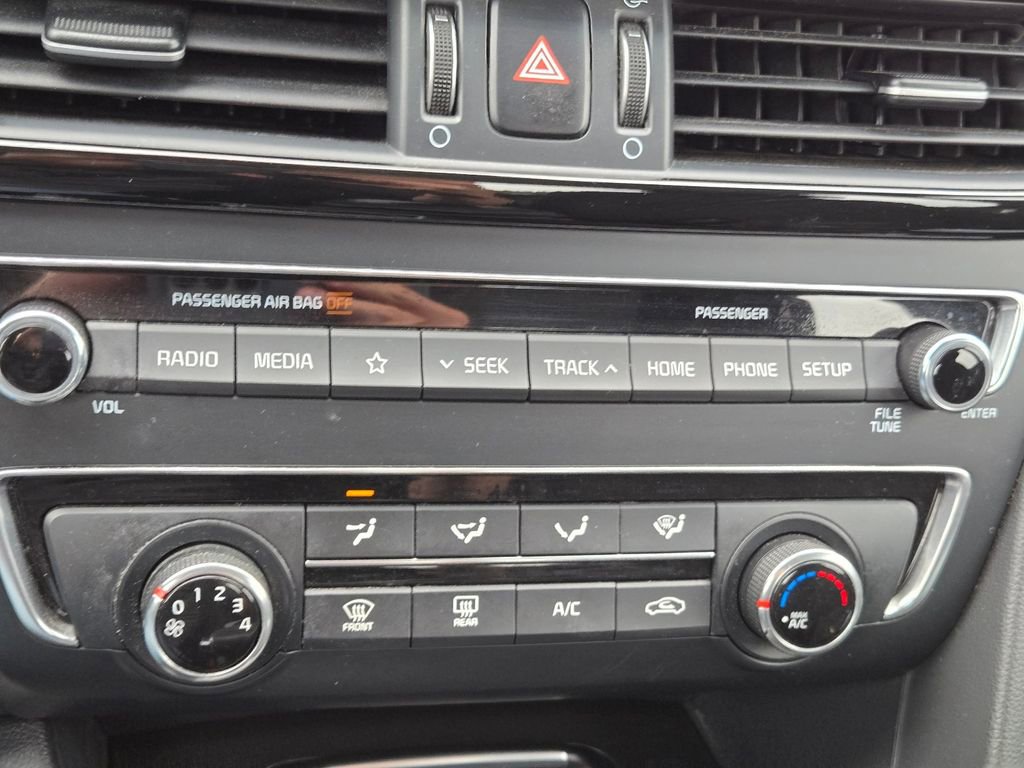 Certified 2019 Kia Optima LX FWD image 27