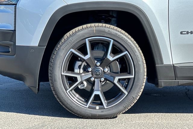 New 2026 Jeep Cherokee Overland w/ Advanced Pro Tech Group AWD/4WD image 24