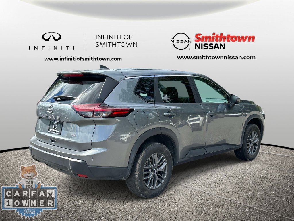 Certified 2026 Nissan Rogue SV AWD/4WD image 8