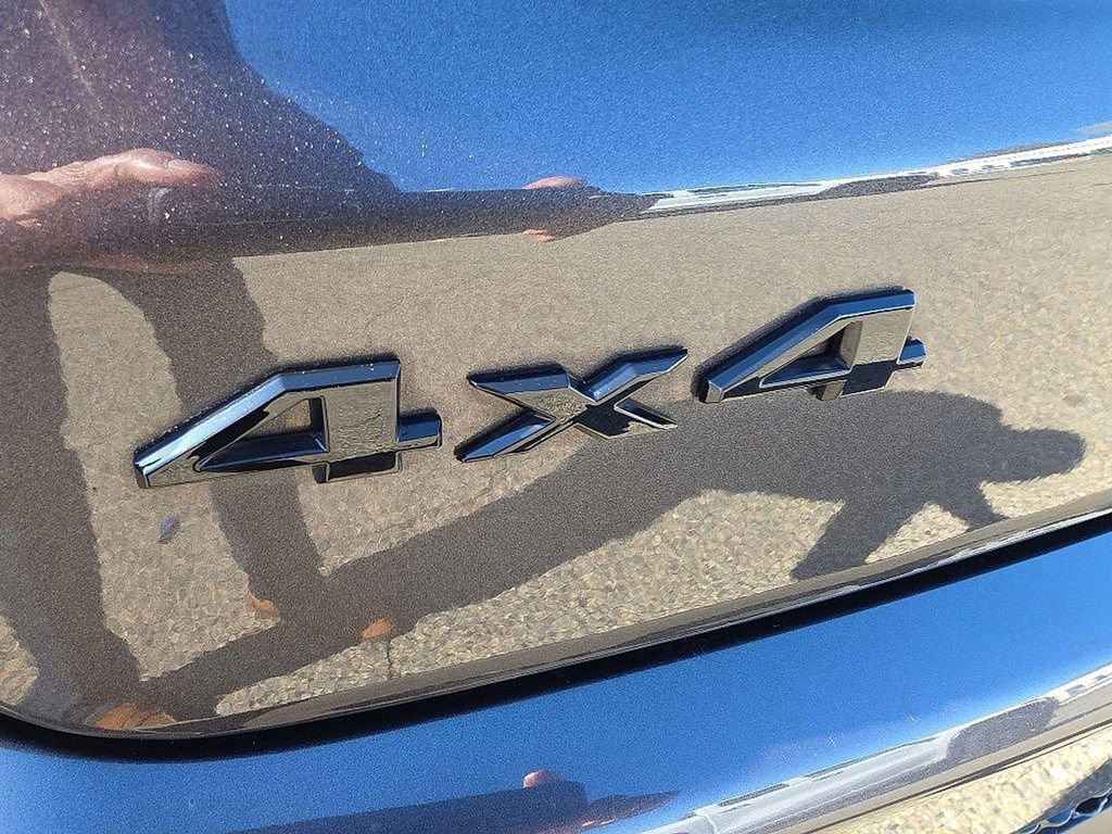 Used 2019 Jeep Compass Latitude AWD/4WD image 40