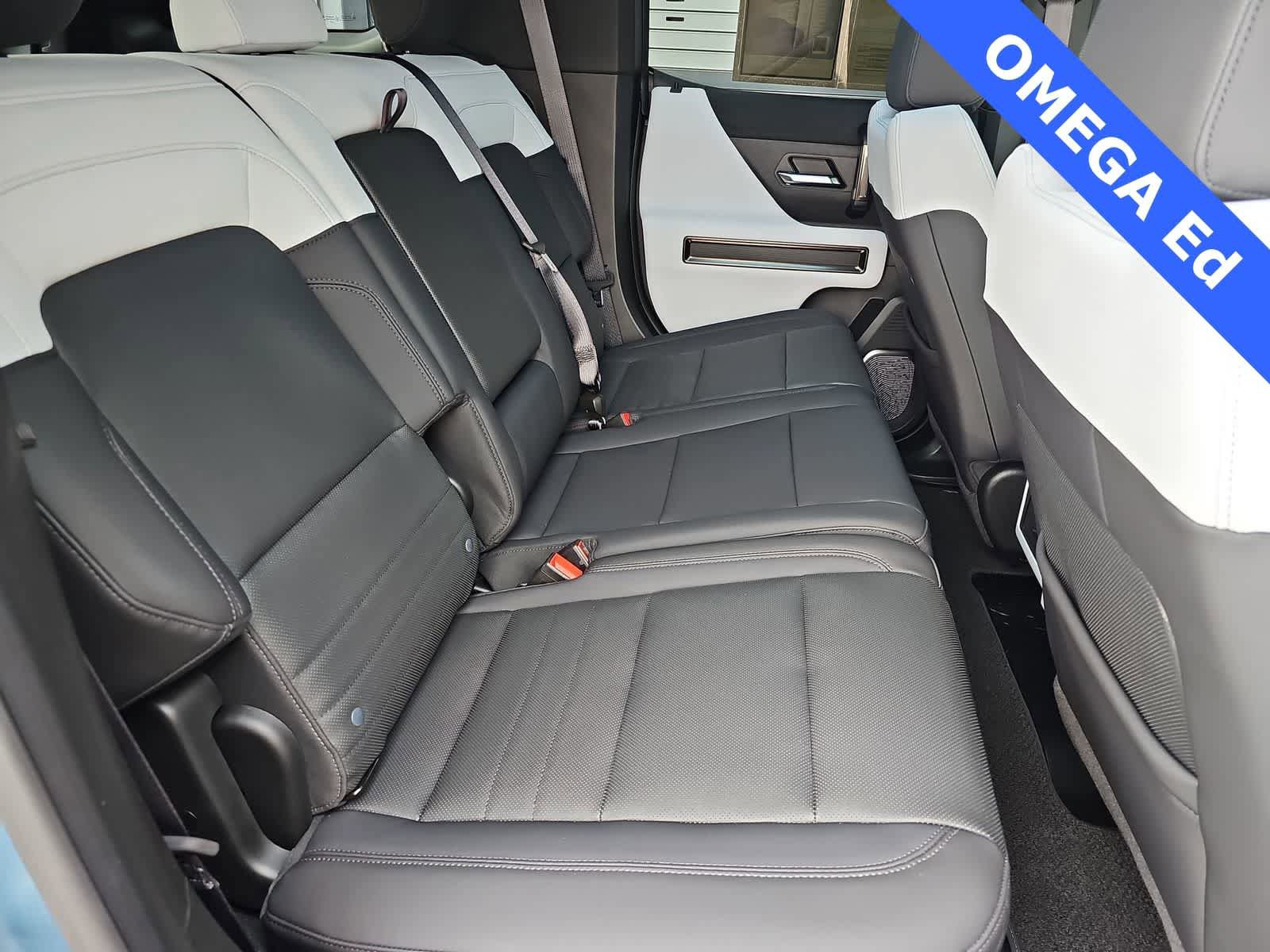Used 2024 GMC Hummer EV 3X w/ Omega Edition AWD/4WD image 17