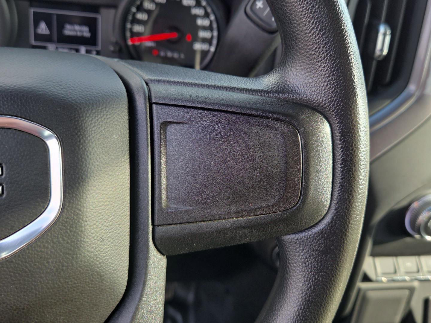 Used 2023 GMC Sierra 1500 Pro w/ Fleet Convenience Package image 25