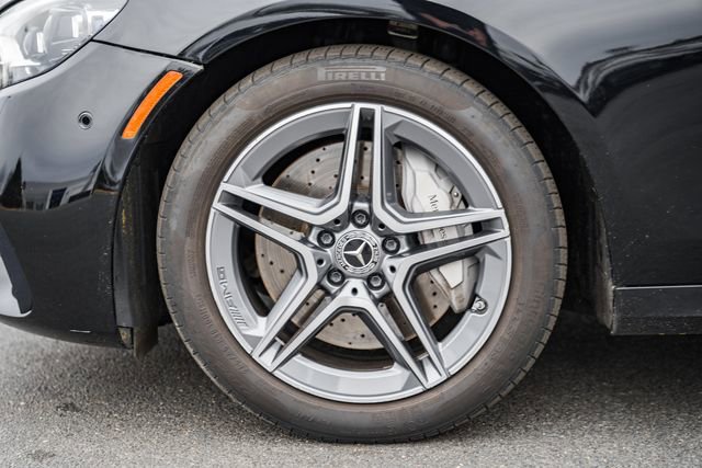 Used 2023 Mercedes-Benz E 350 4MATIC Sedan image 17