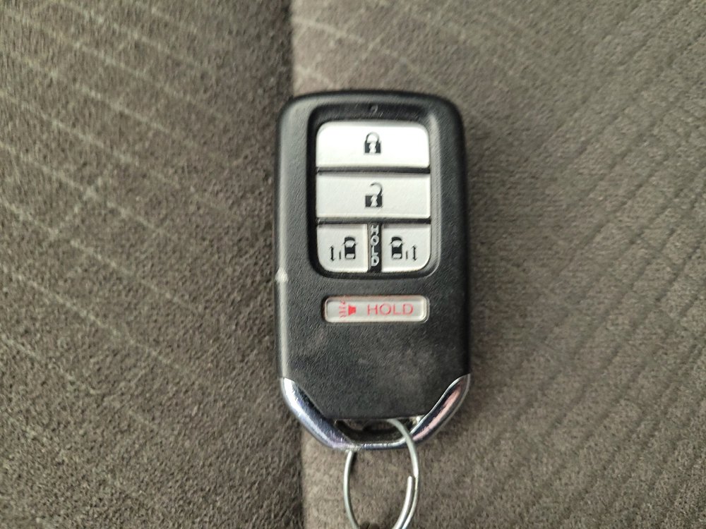 Used 2016 Honda Odyssey EX image 32