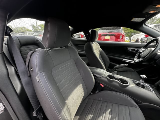 Certified 2017 Ford Mustang GT w/ Black Accent Package RWD image 32