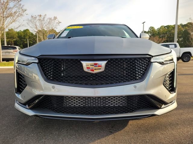 Used 2023 Cadillac CT4 V w/ Technology Package image 17