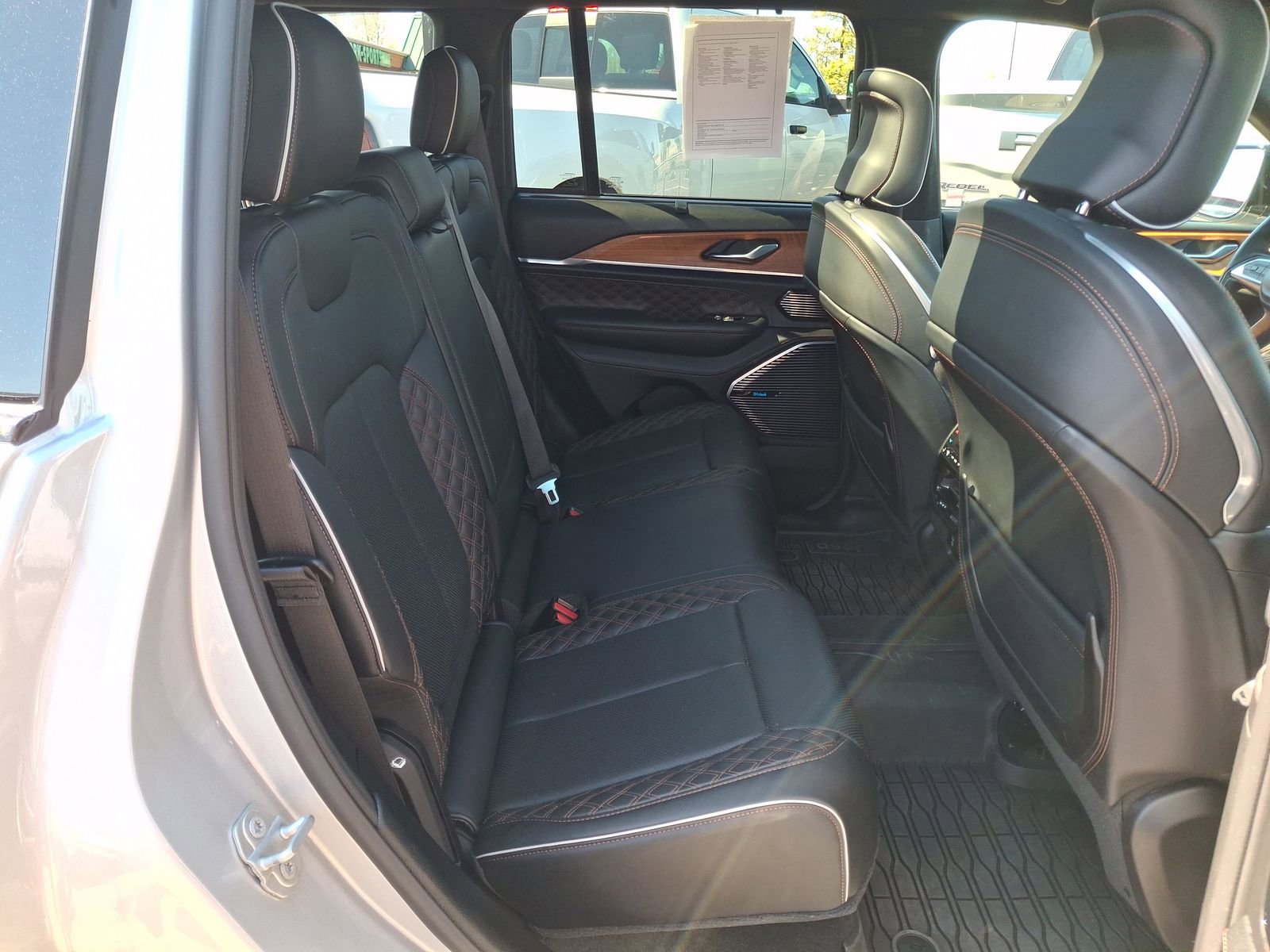 Certified 2022 Jeep Grand Cherokee Summit image 25