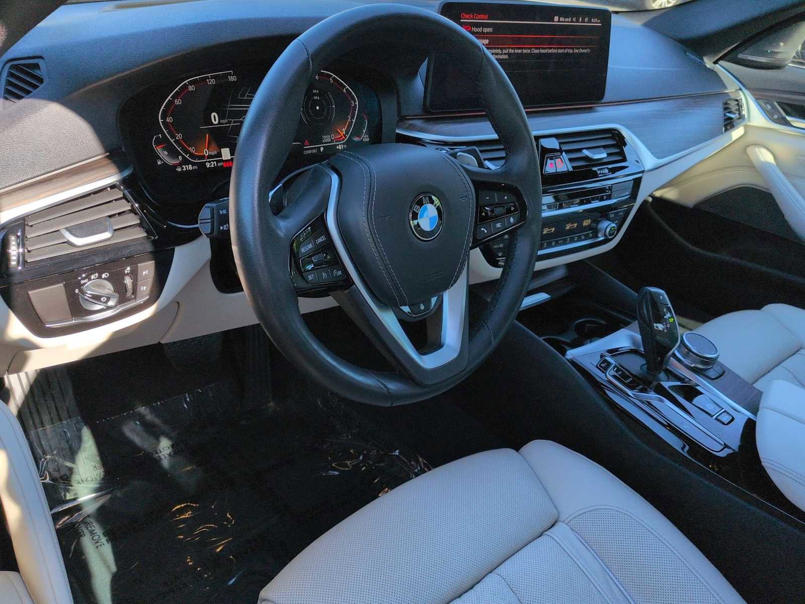 Used 2023 BMW 540i xDrive w/ Premium Package AWD/4WD image 10