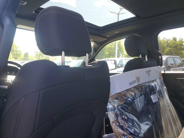 New 2026 RAM 1500 4x4 Crew Cab image 10