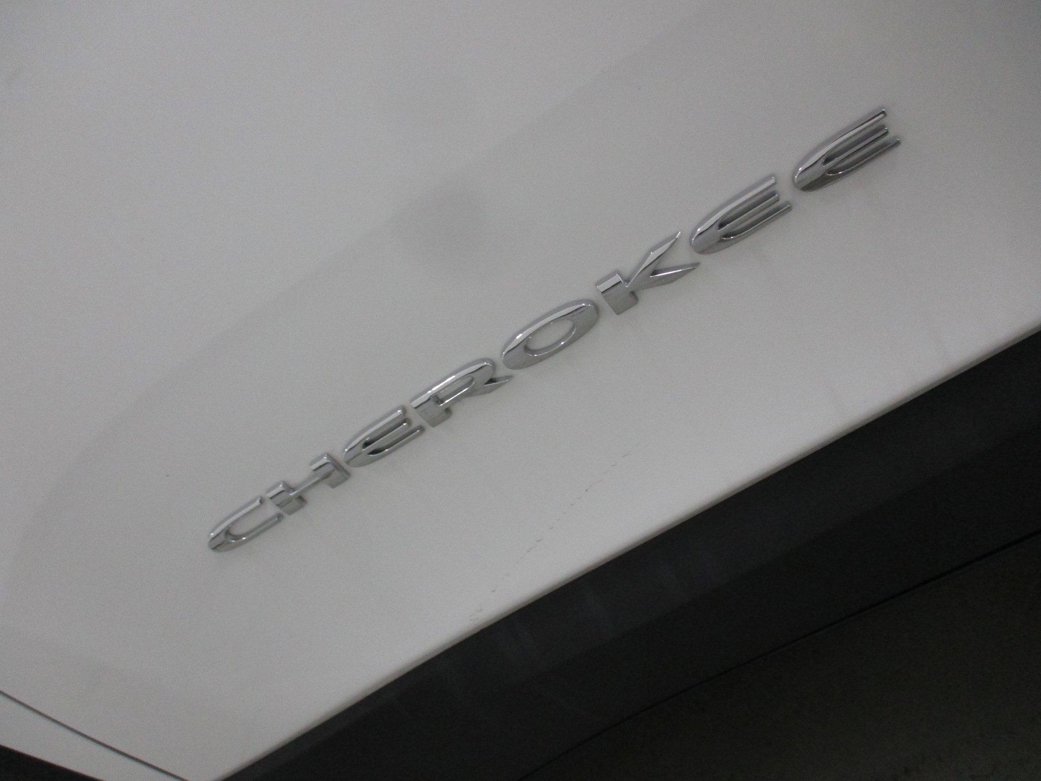 Used 2017 Jeep Cherokee Sport w/ Cold Weather Group image 4