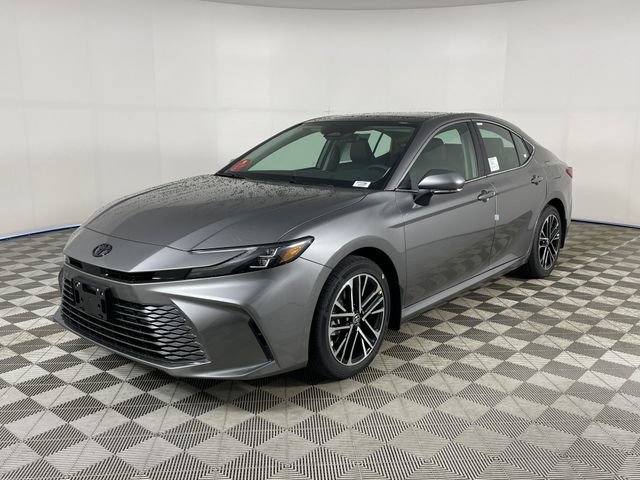 New 2026 Toyota Camry XLE w/ Premium Package