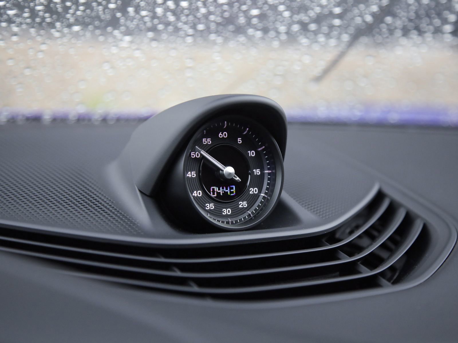 Certified 2025 Porsche Taycan GTS AWD/4WD image 24