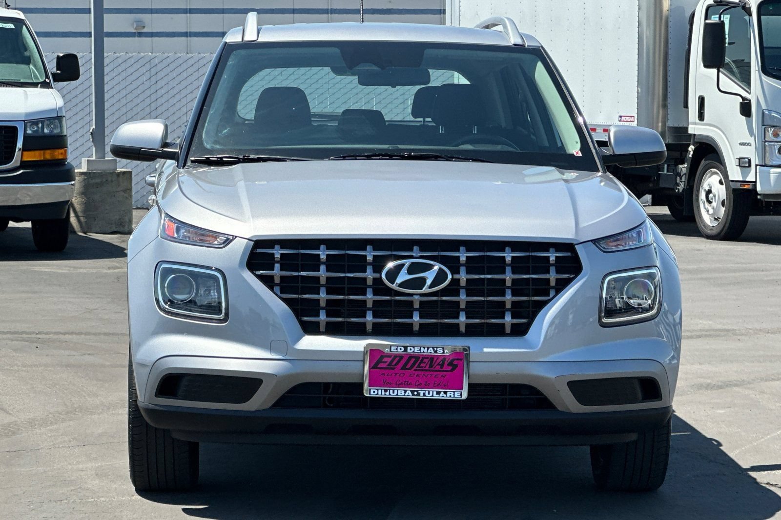 Used 2025 Hyundai Venue SEL FWD image 10
