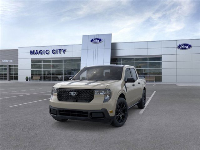 Used 2025 Ford Maverick XLT w/ XLT Luxury Package AWD/4WD image 2
