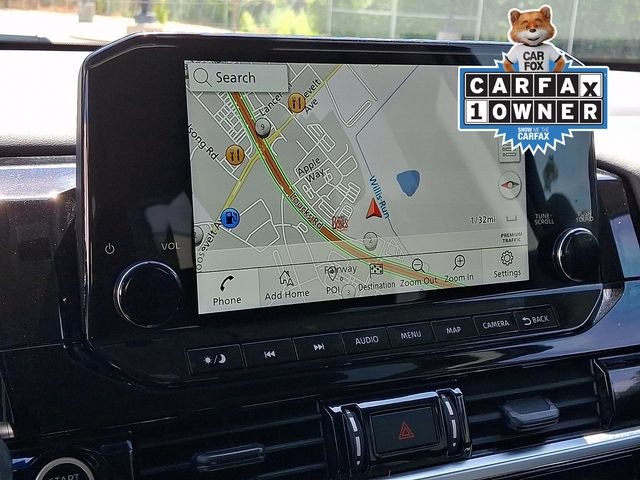 Used 2023 Nissan Pathfinder SL AWD/4WD image 3