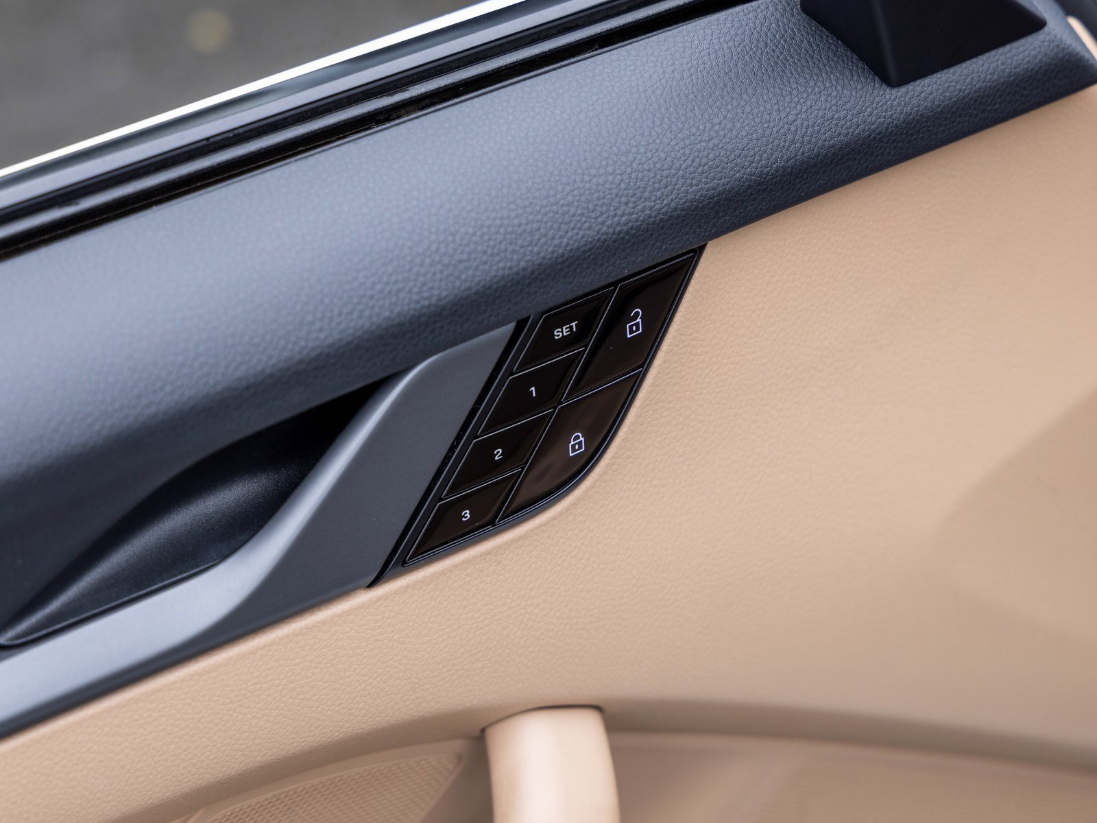 Used 2020 Porsche 911 Carrera S image 24