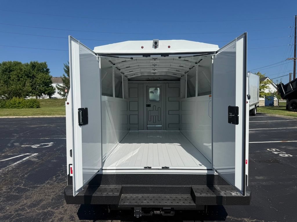 New 2026 Ford E-350 and Econoline 350 Super Duty w/ Power Equipment Group RWD image 40