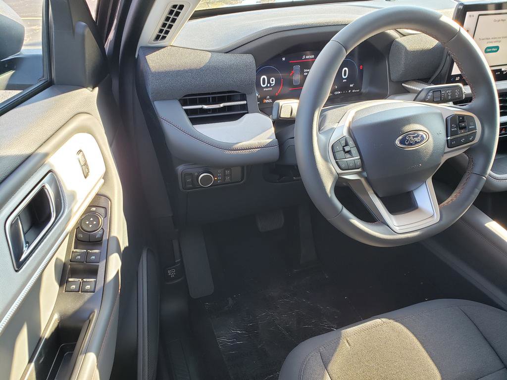 New 2026 Ford Explorer Active image 10