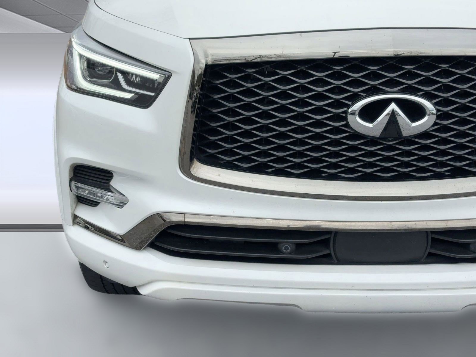Used 2024 INFINITI QX80 Premium Select w/ All-Season Package image 29