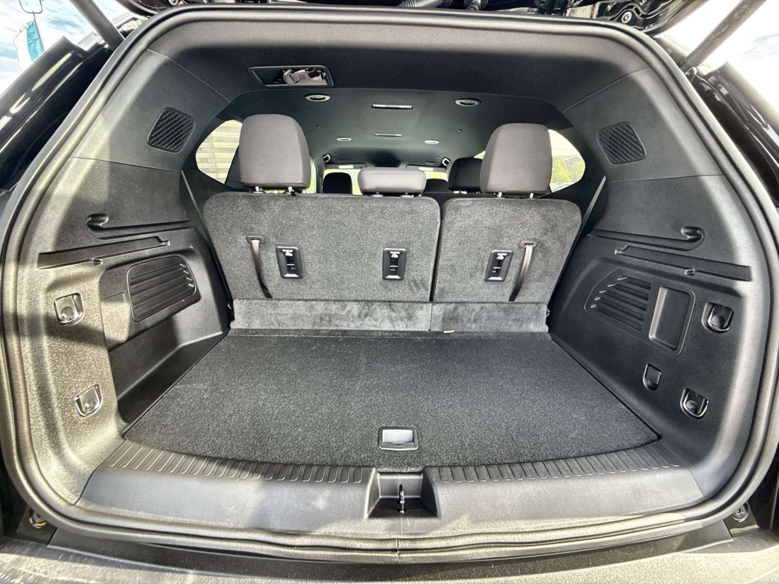 New 2026 GMC Acadia Elevation w/ LPO, Floor Liner Package image 26