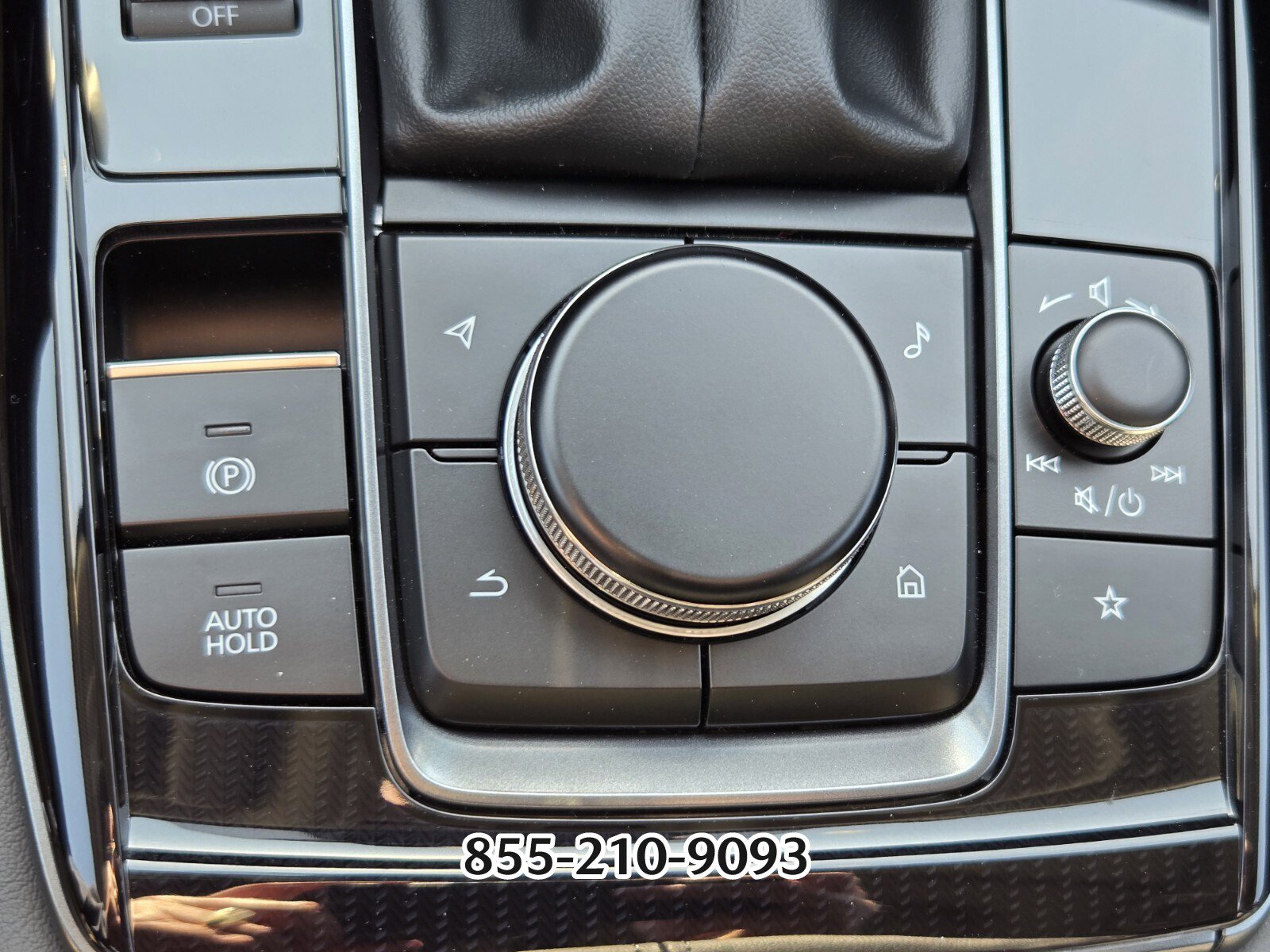 New 2026 MAZDA CX-30 2.5 Turbo w/ Premium Plus Pkg image 18