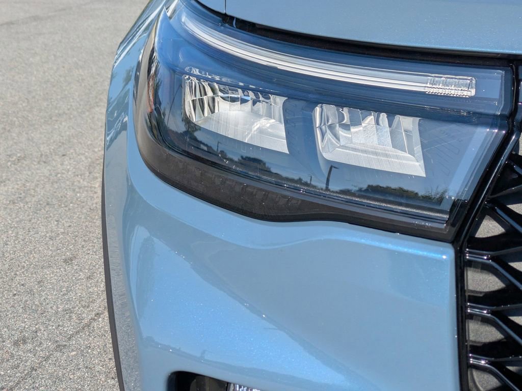 New 2026 Ford Explorer ST image 10