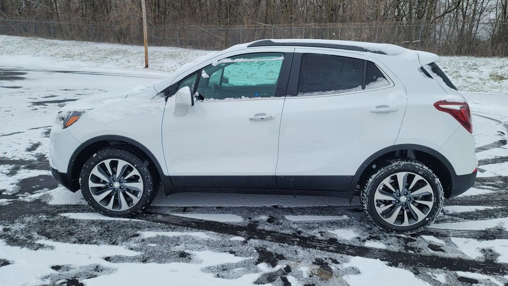 Used 2022 Buick Encore Preferred image 7