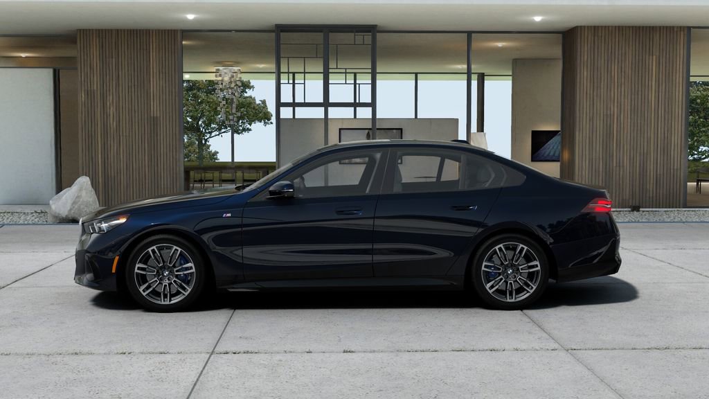 Used 2026 BMW 530i xDrive w/ M Sport Package AWD/4WD image 30