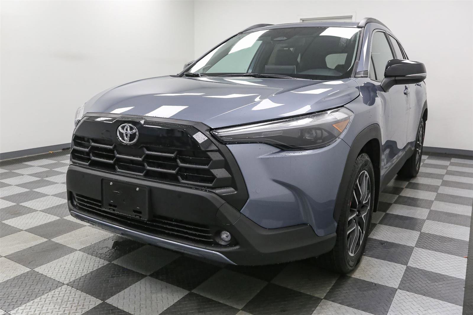 New 2026 Toyota Corolla Cross XLE image 4