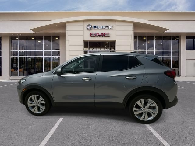 Certified 2024 Buick Encore GX Preferred w/ Advanced Technology Package FWD image 9