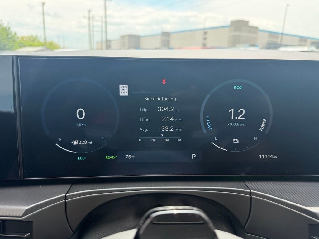 Used 2025 Hyundai Santa Fe Calligraphy image 13