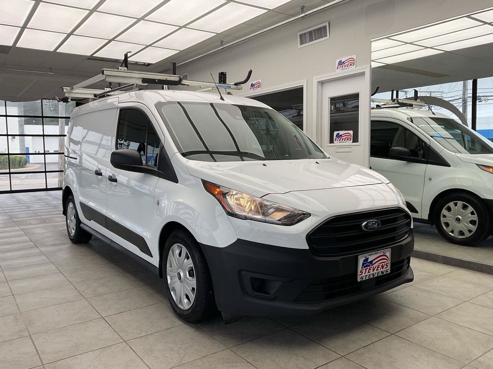Certified 2023 Ford Transit Connect XL FWD image 1