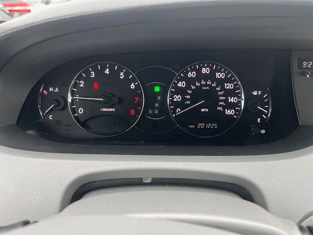 Used 2009 Toyota Avalon XLS FWD image 8