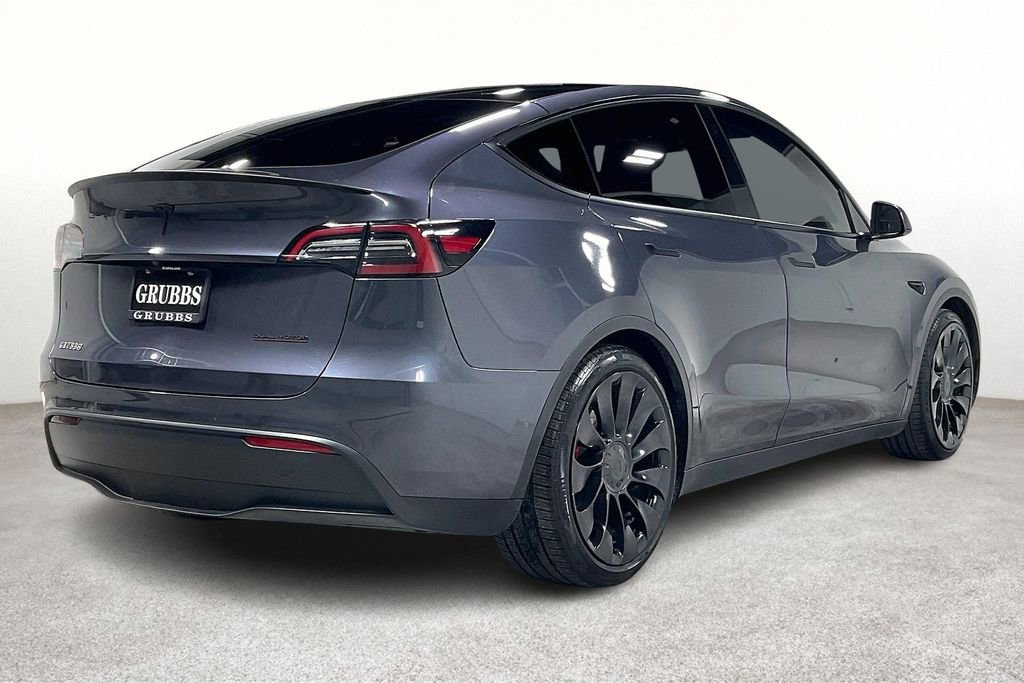 Used 2022 Tesla Model Y Performance image 2