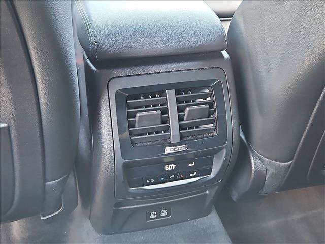 Used 2020 BMW X3 xDrive30e w/ Convenience Package AWD/4WD image 17