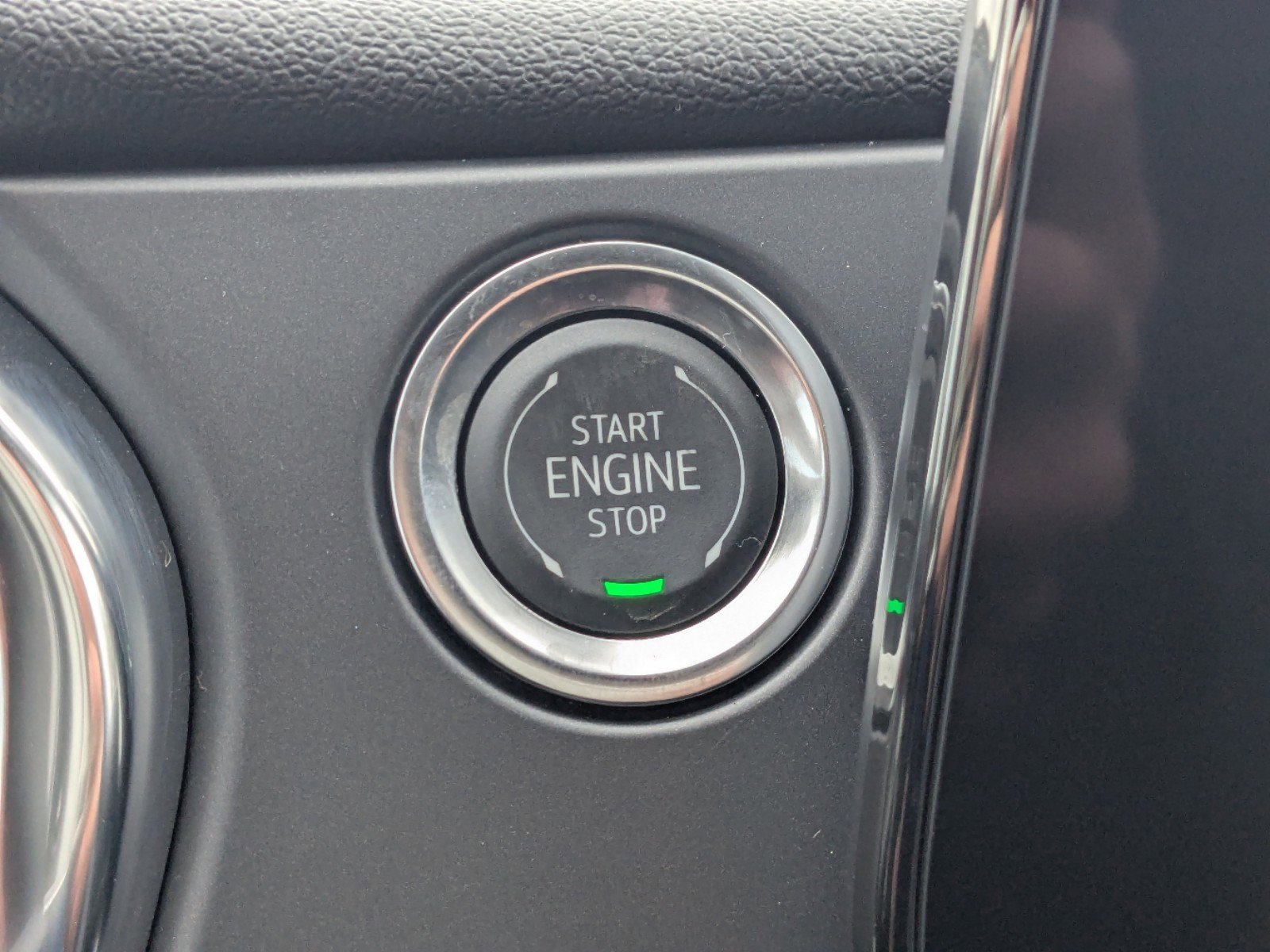 New 2025 Chevrolet Blazer RS w/ Driver Confidence II Package image 16