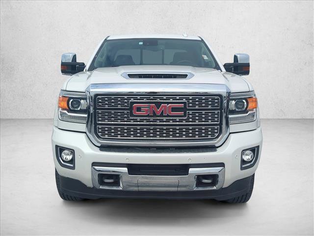 Used 2018 GMC Sierra 3500 Denali w/ Duramax Plus Package image 2