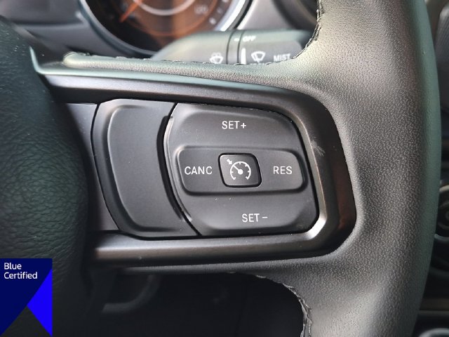 Used 2023 Jeep Gladiator Sport AWD/4WD image 19