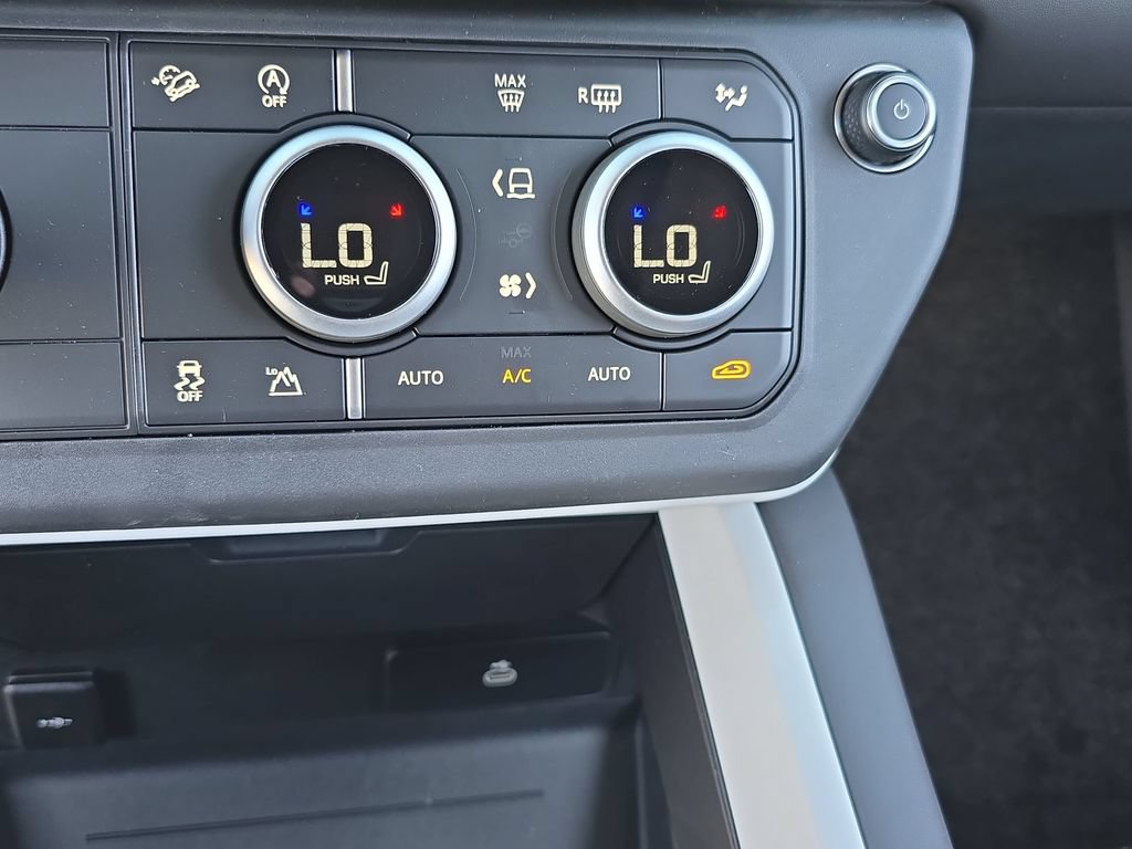 New 2026 Land Rover Defender 110 S AWD/4WD image 24