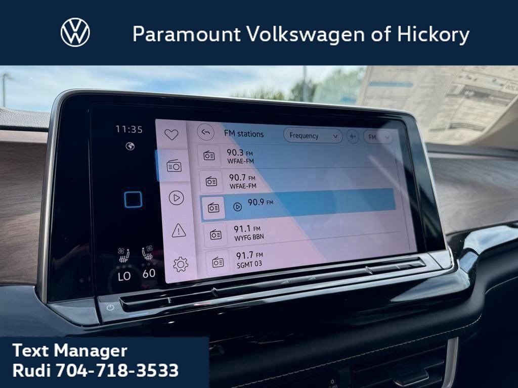 New 2026 Volkswagen Atlas SE image 10