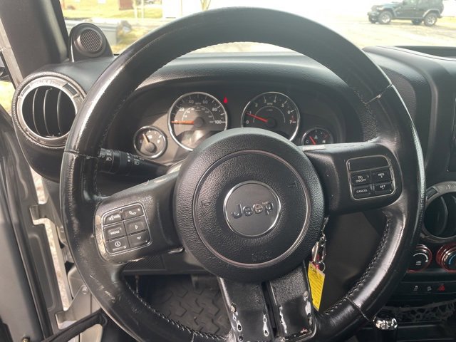 Used 2012 Jeep Wrangler Unlimited Sport image 20