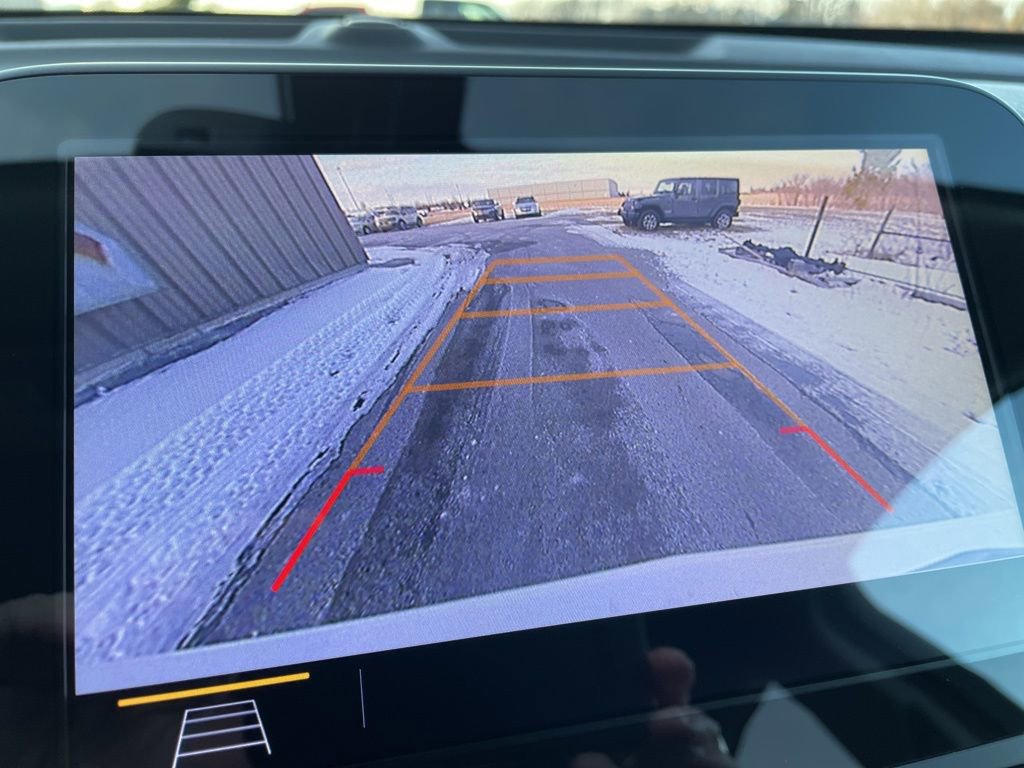 Used 2020 Chevrolet Equinox Premier w/ LPO, Floor Liner Package image 24