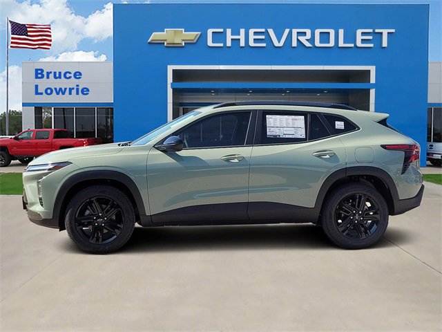 New 2026 Chevrolet Trax ACTIV w/ Sunroof Package image 2