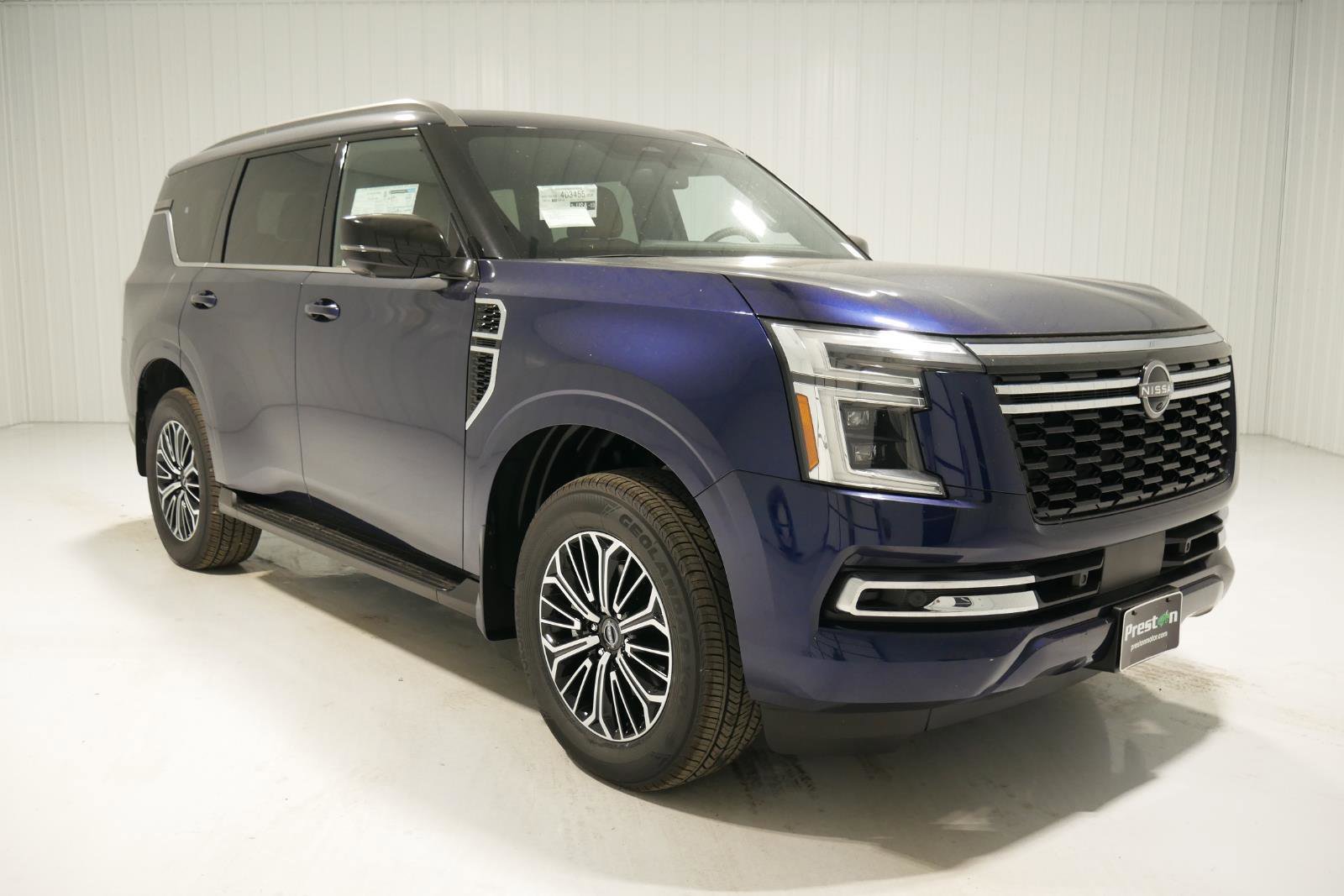 New 2025 Nissan Armada SL w/ Convenience Package image 3