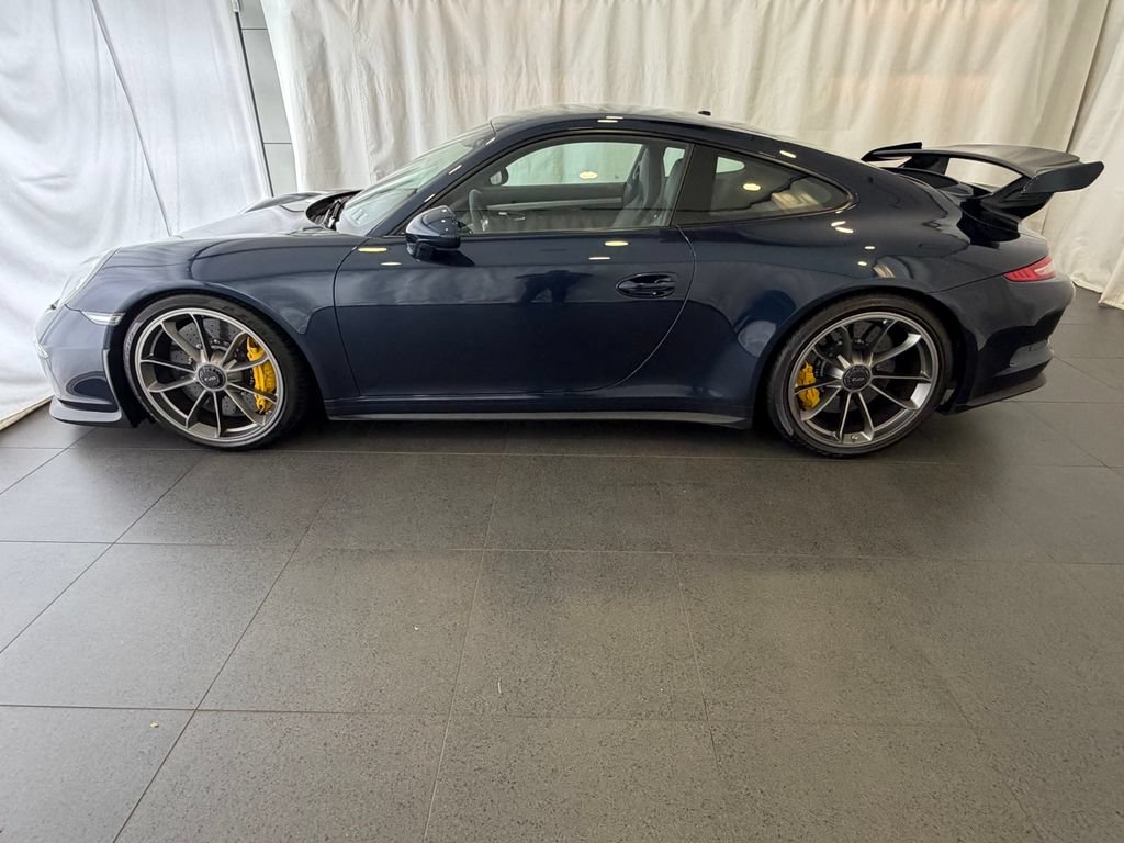 Certified 2015 Porsche 911 GT3 RWD image 2