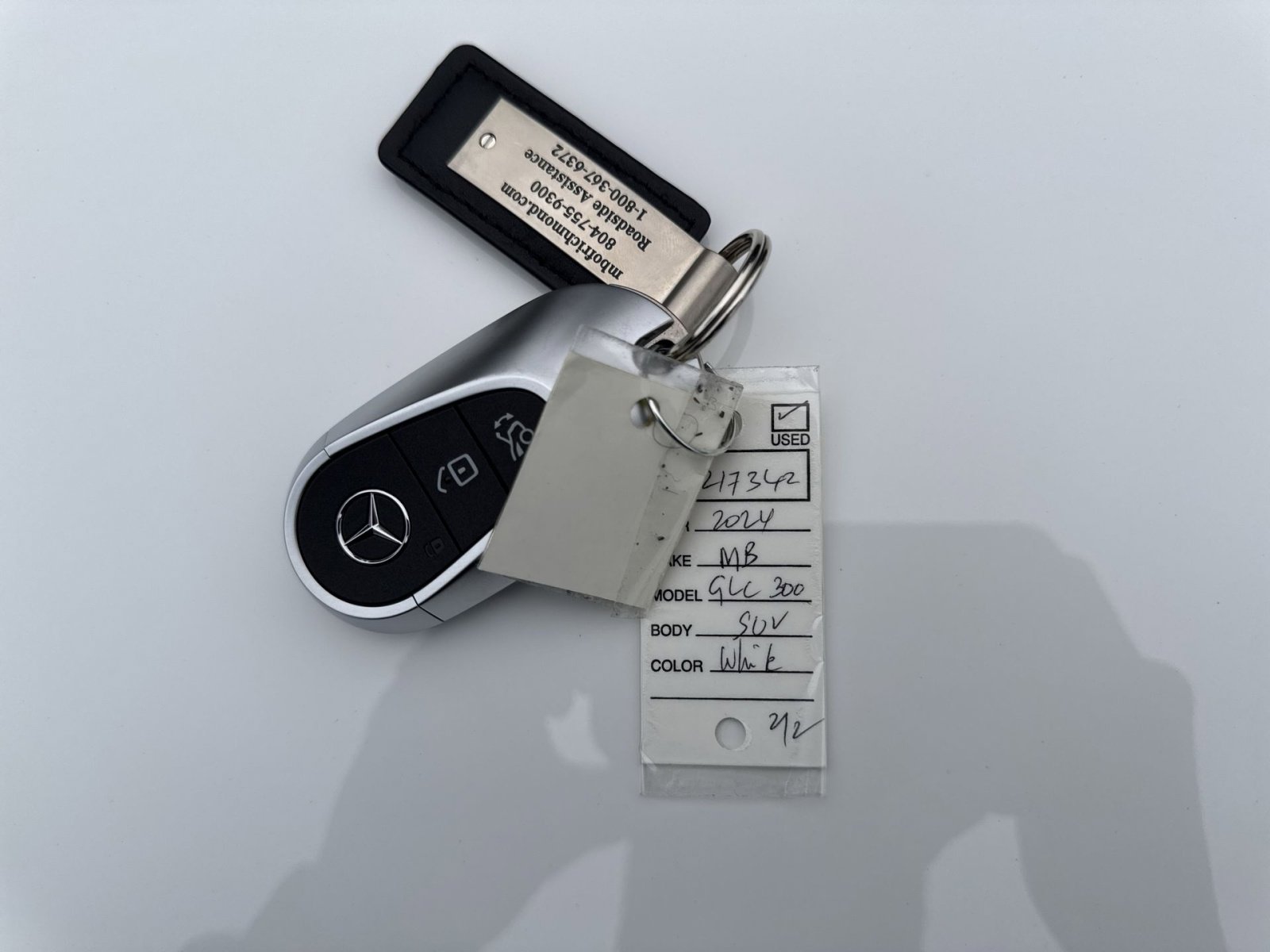 Used 2024 Mercedes-Benz GLC 300 4MATIC image 38