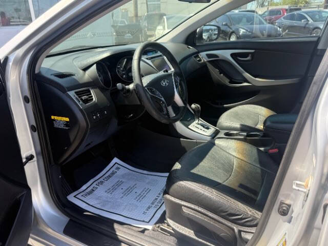 Used 2012 Hyundai Elantra Limited w/ Technology Pkg 5 FWD image 10