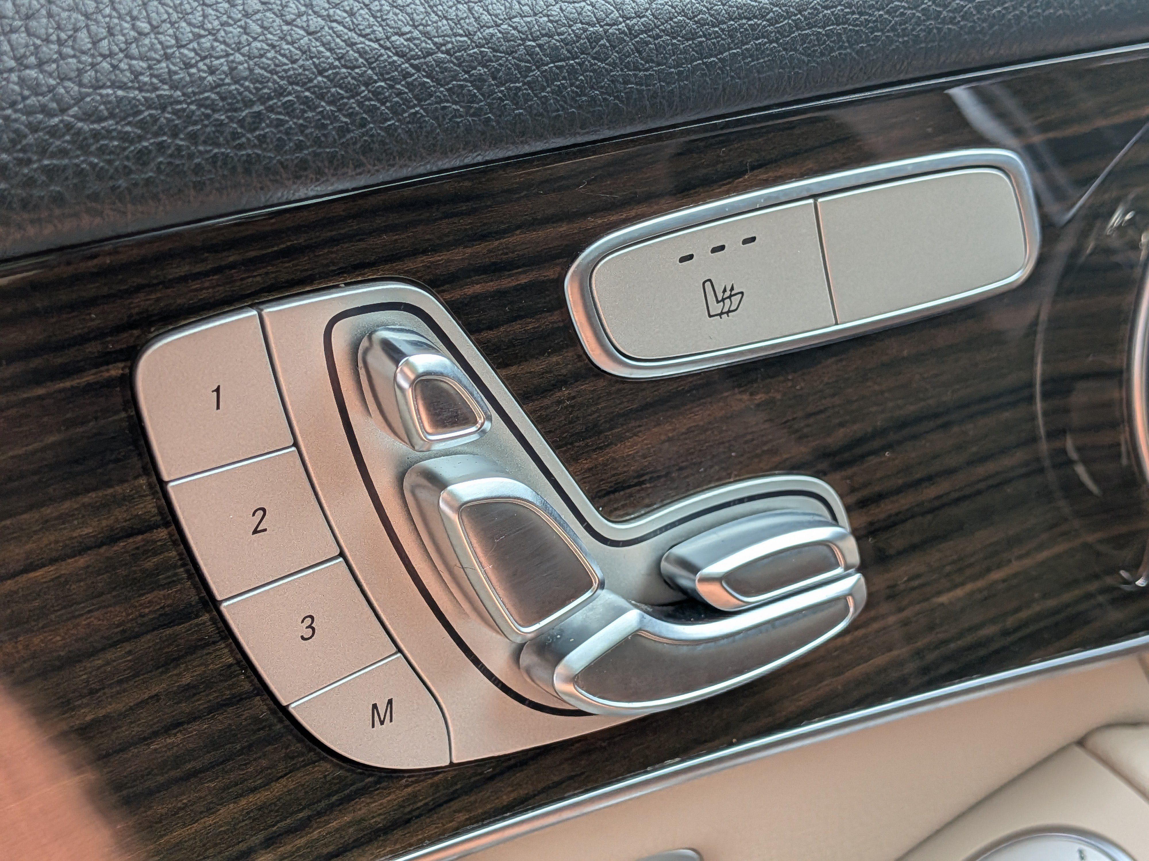 Used 2018 Mercedes-Benz GLC 300 image 22
