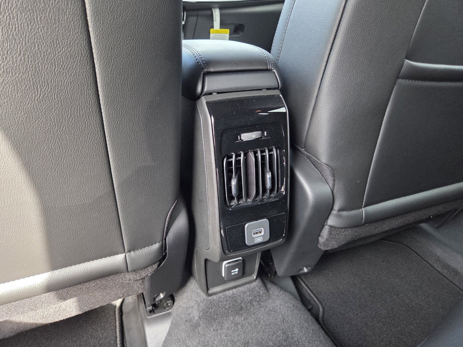 New 2026 Jeep Compass Latitude AWD/4WD image 20